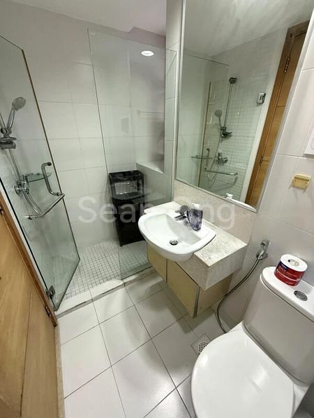 Room (Condo) for Rent in  Le Crescendo - Image 3